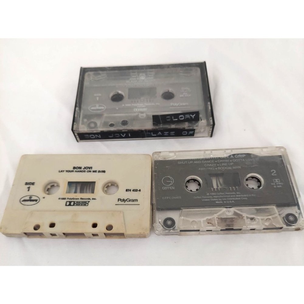 Bon Jovi Lay Your Hands On Me Single, Blaze Of Glory, & Aerosmith Cassettes Lot